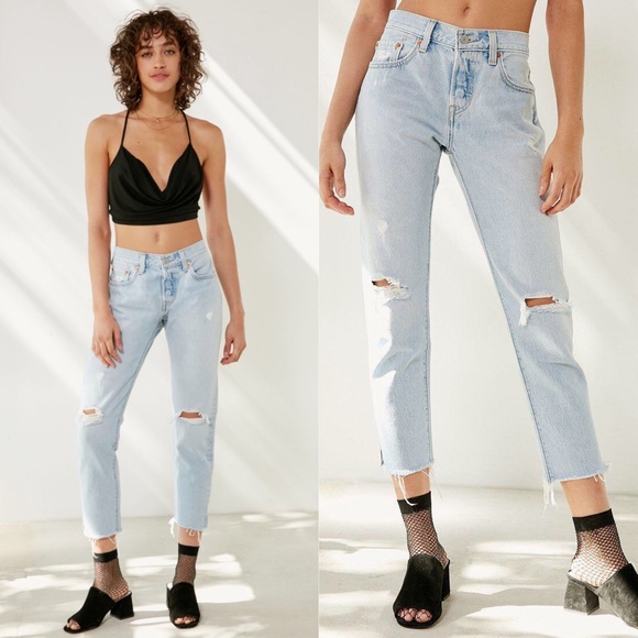 levi's 501 cropped taper jeans
